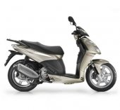 2012 Aprilia SportCity Cube 125 photo